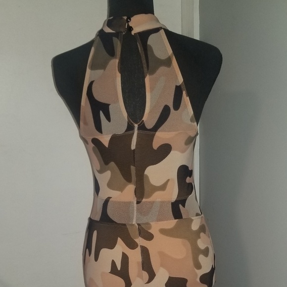 Dress - Picture 2 of 3